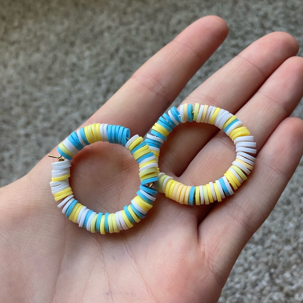 Lemonade hoop earrings to and a perfect touch to ur beach trip!